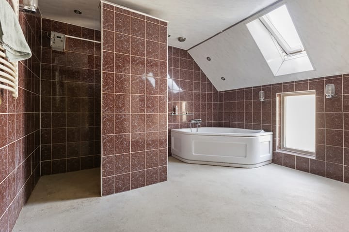 Foto 18 van Bombay 6