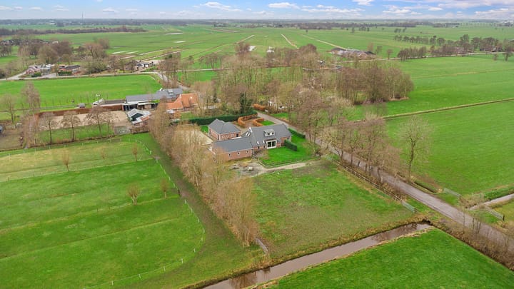 Foto 43 van Bombay 6