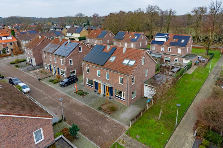 Foto 3 van P.A. van Deldenstraat 194