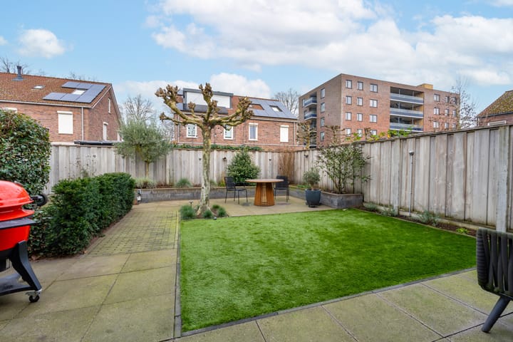 Foto 22 van P.A. van Deldenstraat 194