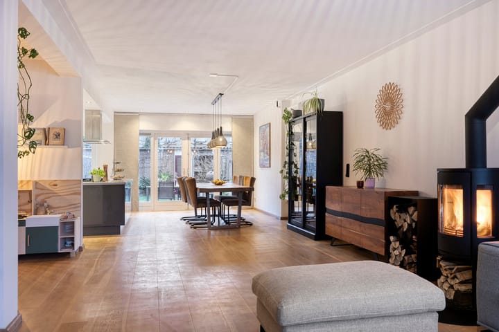 Foto 11 van Busweg 55