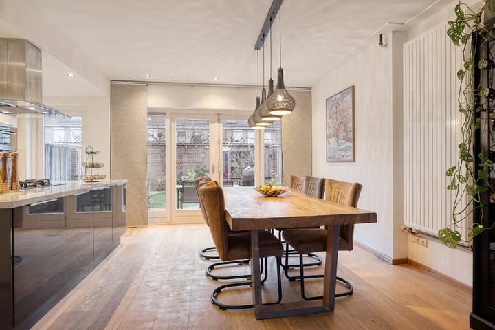 Foto 14 van Busweg 55