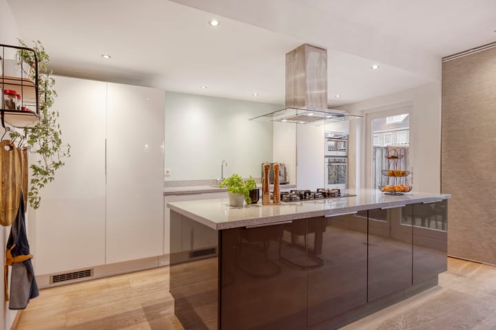 Foto 15 van Busweg 55