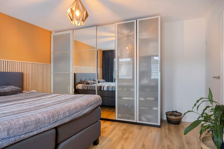 Foto 28 van Busweg 55