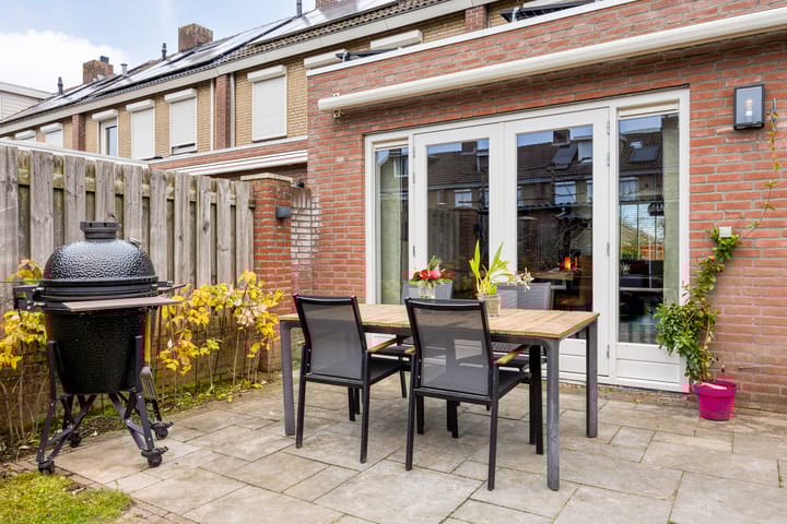 Foto 45 van Busweg 55