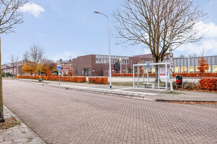 Foto 54 van Busweg 55