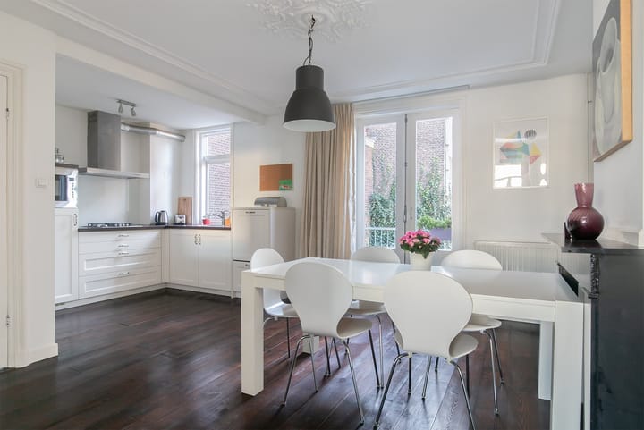 Photo 1 of Laan van Meerdervoort 138-B