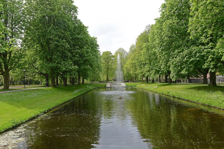 Photo 22 of Van der Doesstraat 3