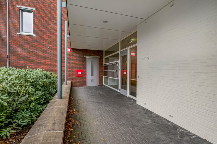 Foto 24 van Stationsweg 80-1