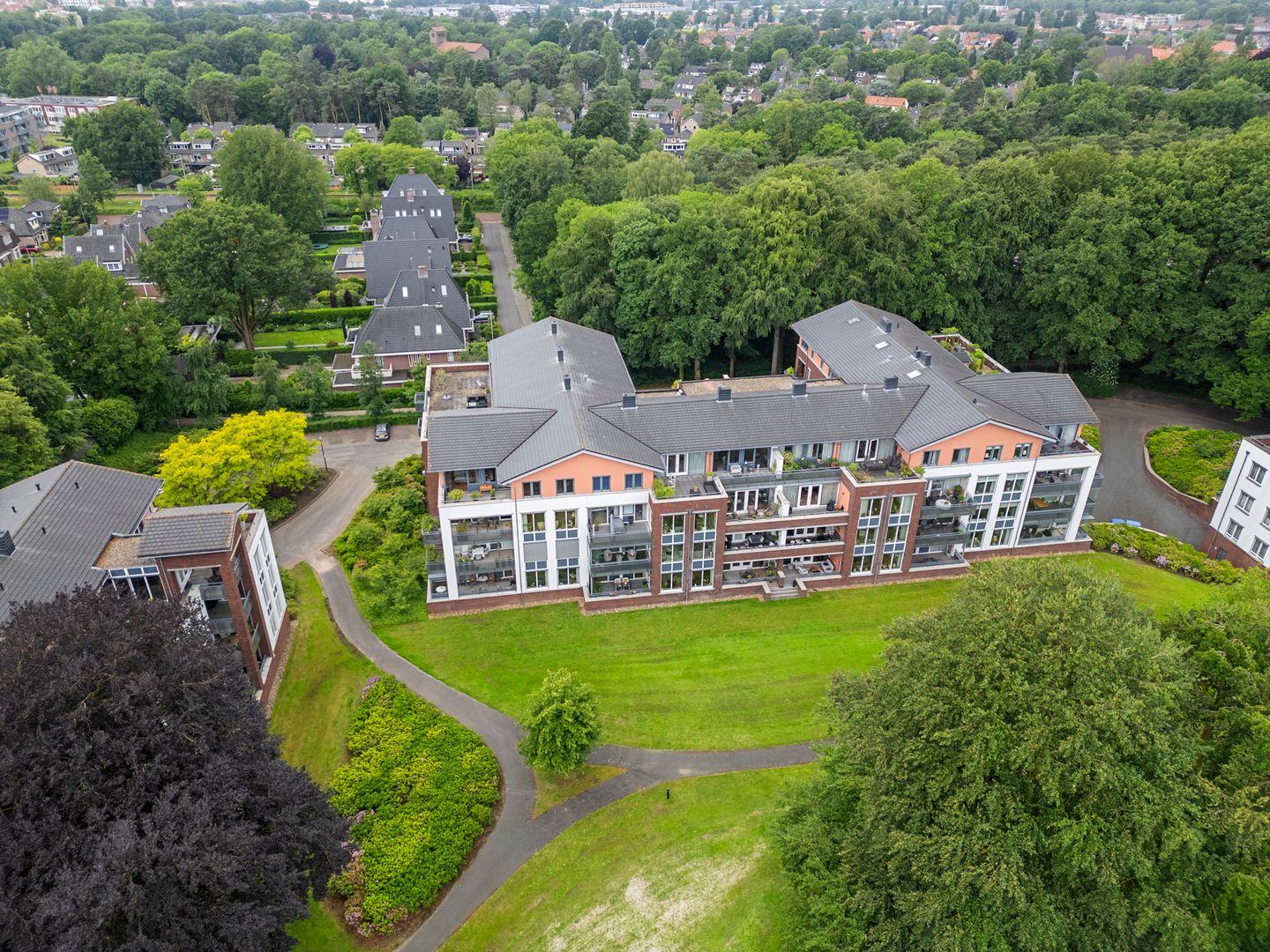 Foto 29 van Stationsweg 80-1