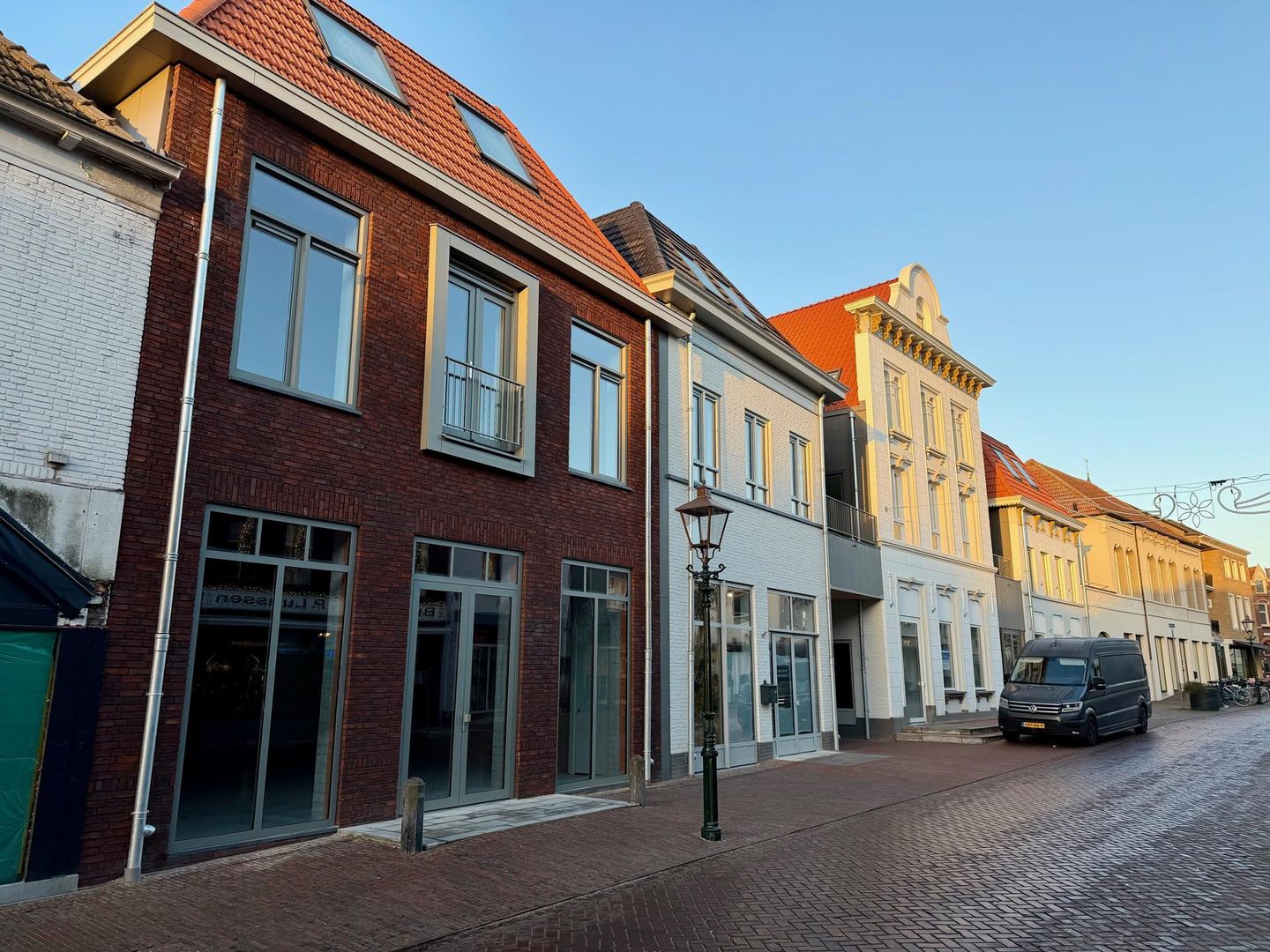 View photo 3 of Zandstraat 9