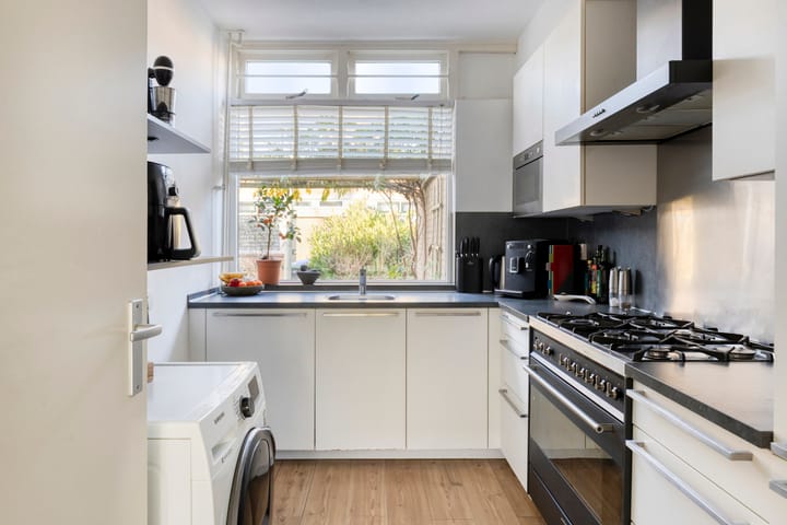 Photo 2 of Berkendreef 9