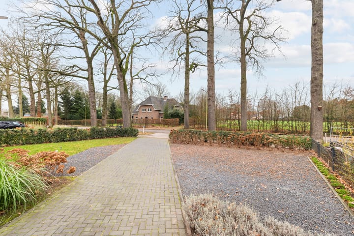 Foto 8 van Stationsweg 11-B1