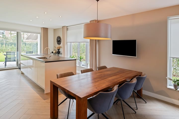 Foto 14 van Stationsweg 11-B1