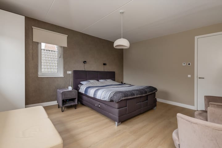 Foto 26 van Stationsweg 11-B1