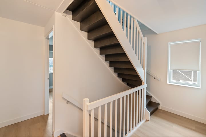 Foto 38 van Stationsweg 11-B1