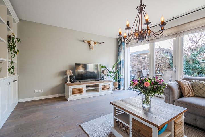 Foto 11 van Nova Zembla 4