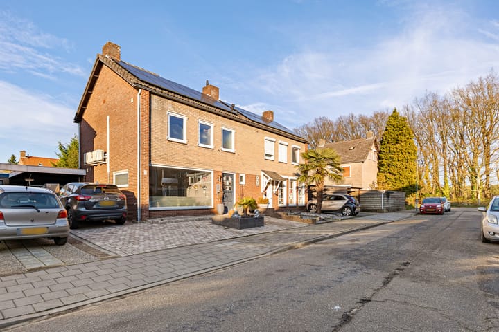 Foto 40 van Armstrongstraat 17