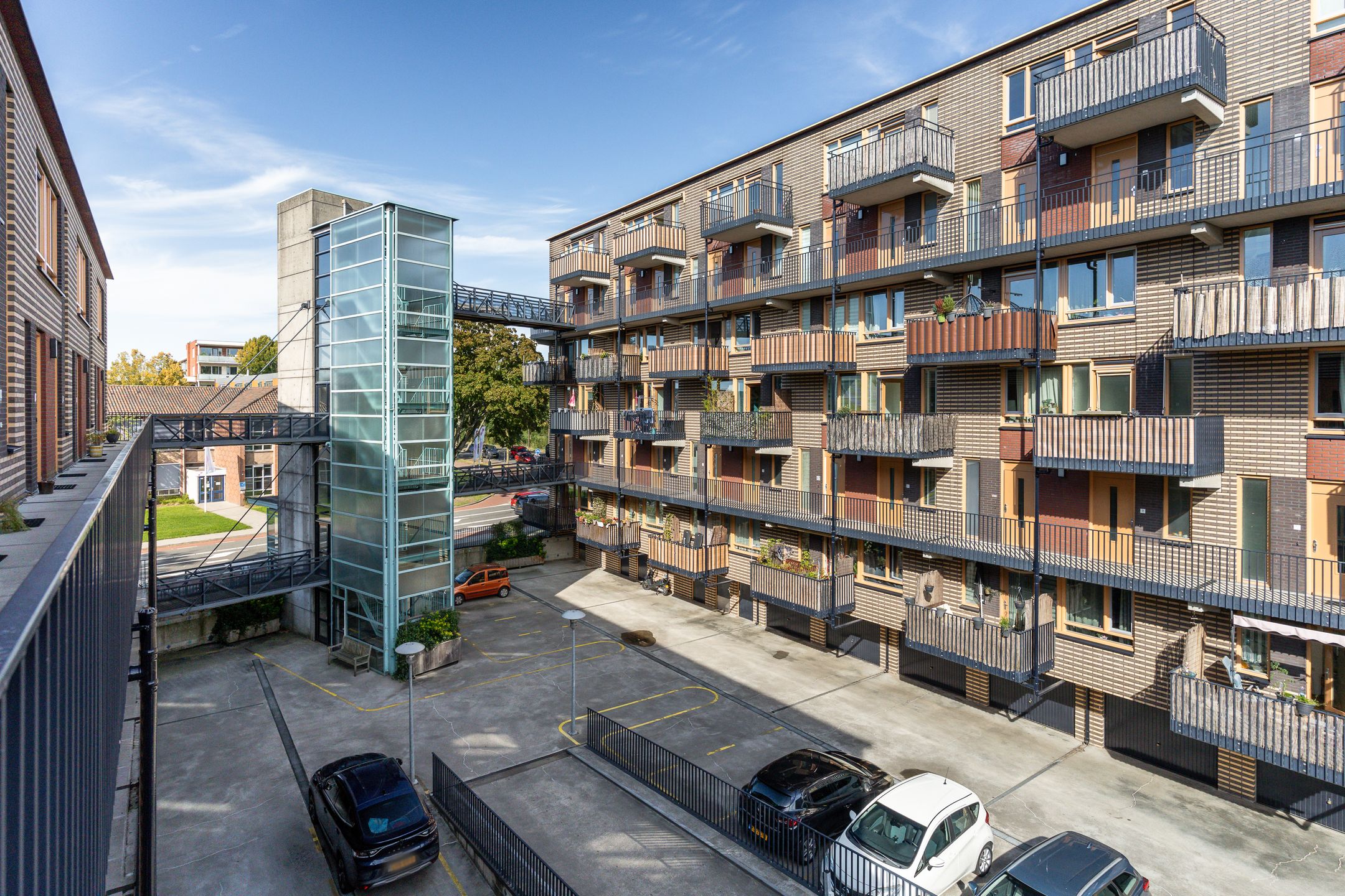 Foto 33 van Columbusweg 95