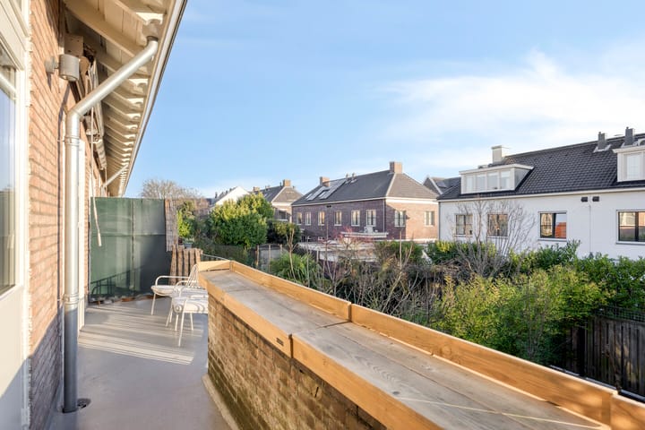 Foto 15 van Delistraat 71