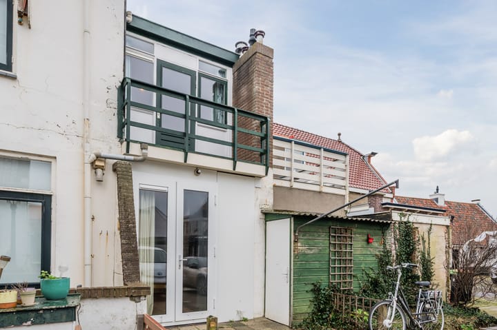 Photo 34 of Louwestraat 5-A