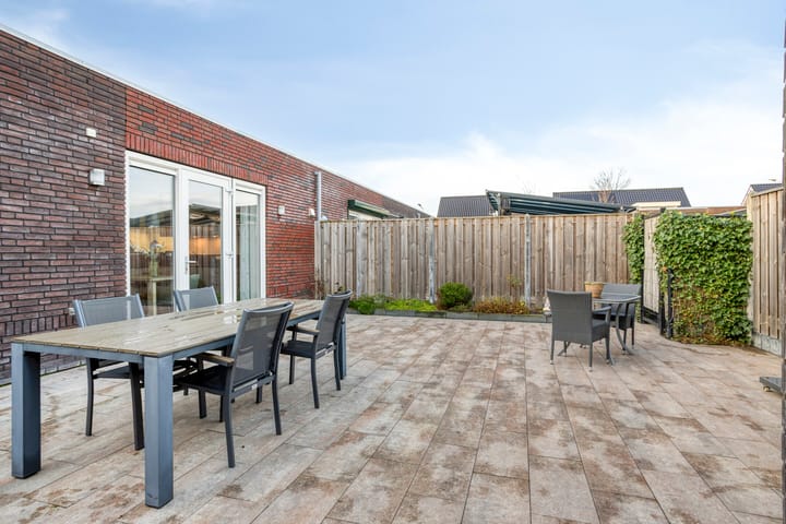 Photo 21 of Koningin Maximahof 24