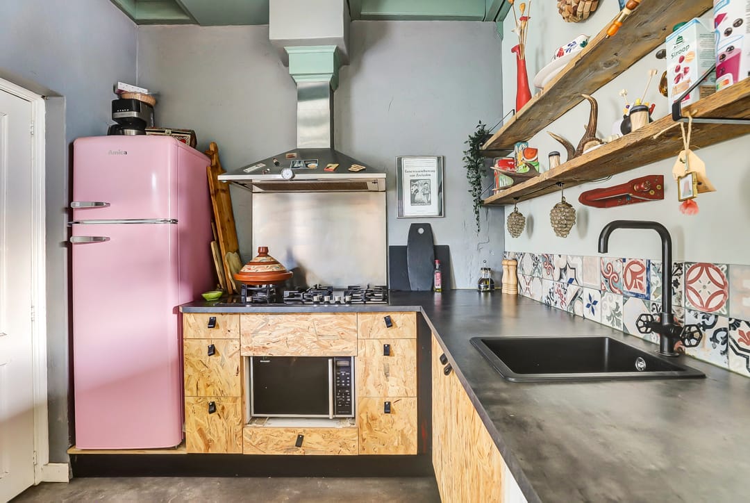 Photo 13 of Nutstraat 12