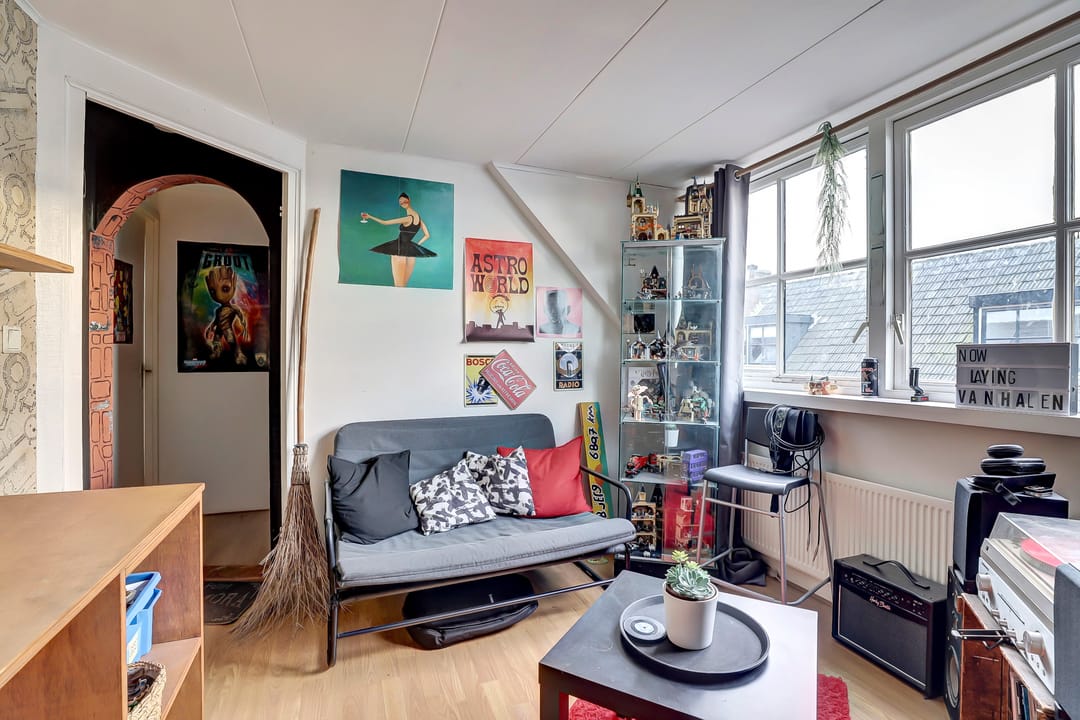 Photo 22 of Nutstraat 12