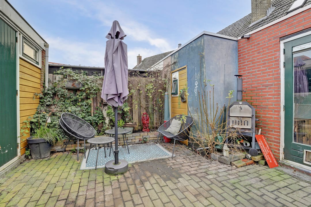 Photo 31 of Nutstraat 12