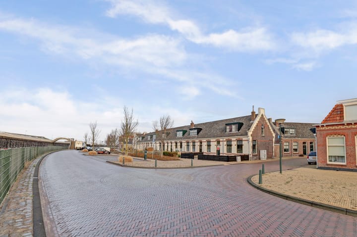 Foto 35 van Nutstraat 12