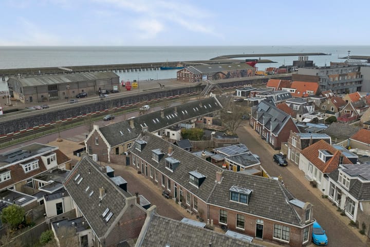 Foto 36 van Nutstraat 12