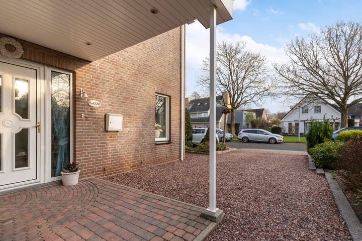 Photo 2 of Koningin Julianastraat 7