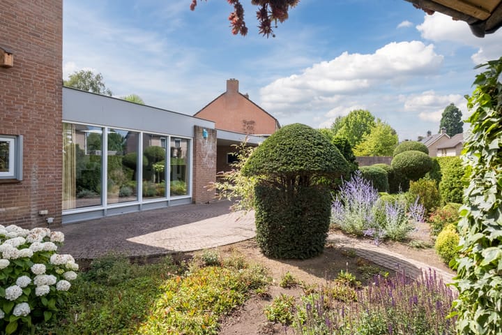 Foto 41 van Meidoornstraat 17