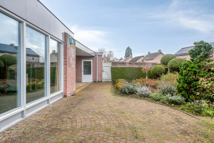 Foto 49 van Meidoornstraat 17