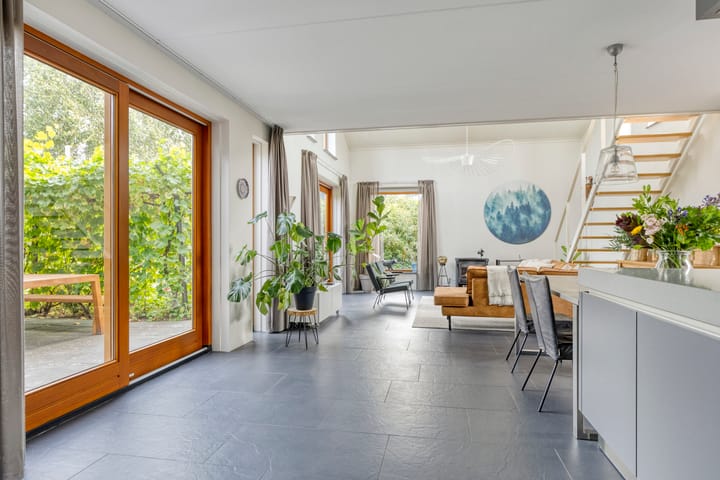 Foto 16 van Nienke van Hichtumweg 81