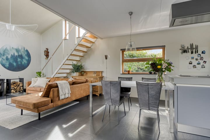 Foto 23 van Nienke van Hichtumweg 81