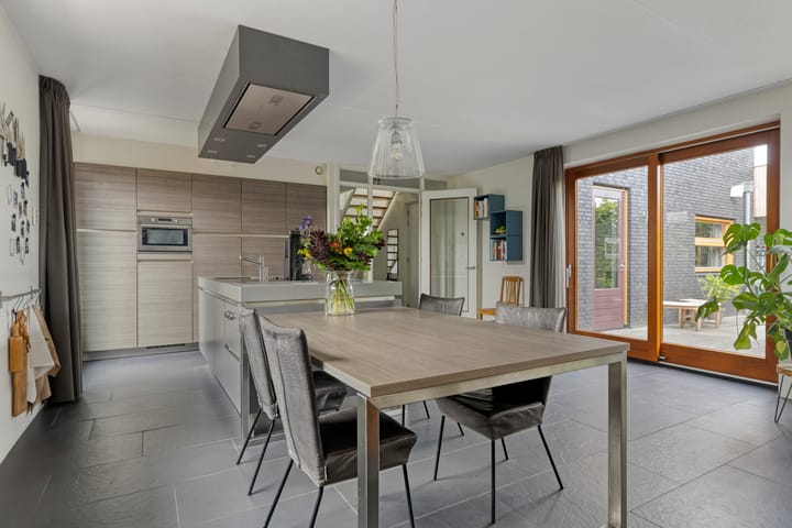 Foto 24 van Nienke van Hichtumweg 81