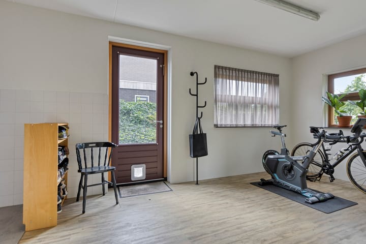 Foto 28 van Nienke van Hichtumweg 81