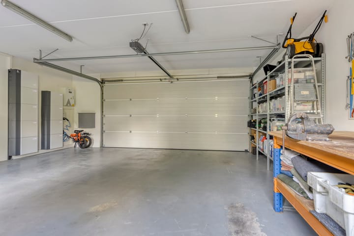 Foto 59 van Nienke van Hichtumweg 81