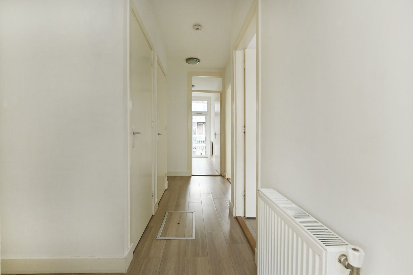 Foto 4 van Larensestraat 128