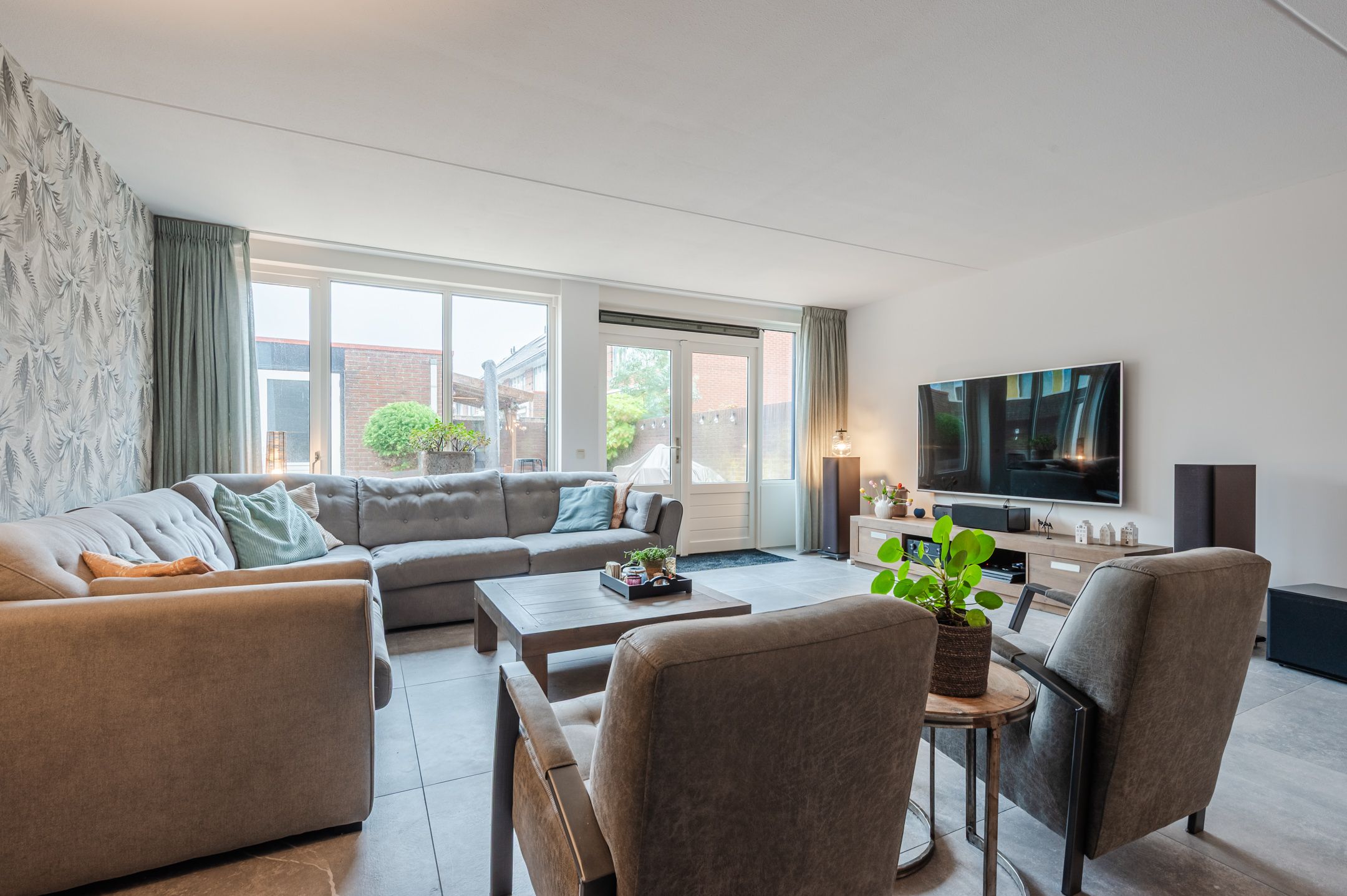 Foto 12 van Kamerlingh Onnesstraat 1