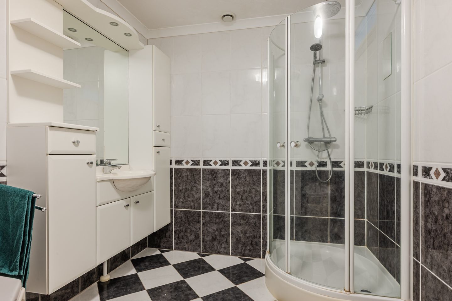 Foto 34 van Kamerlingh Onnesstraat 1