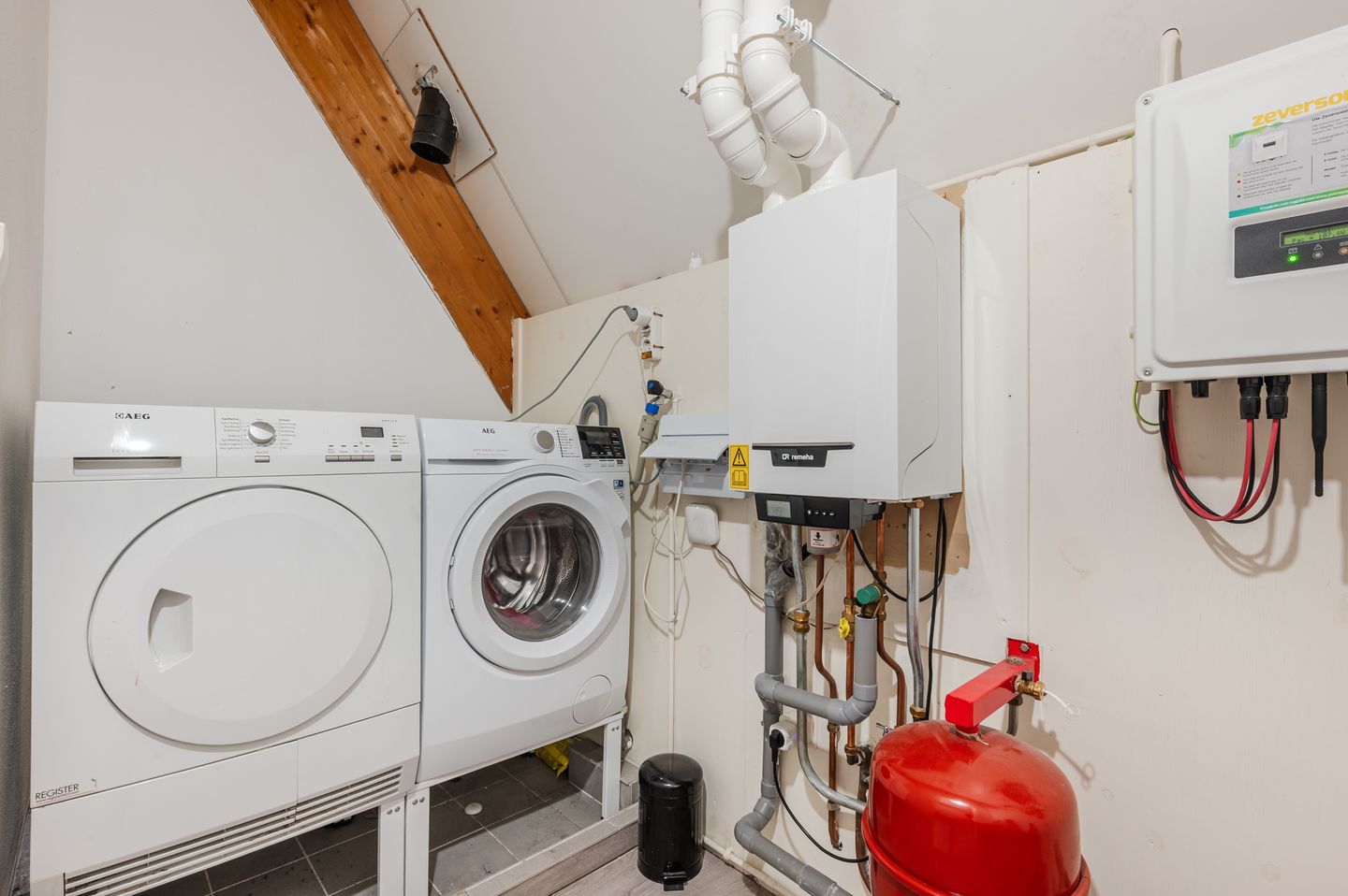 Foto 40 van Kamerlingh Onnesstraat 1