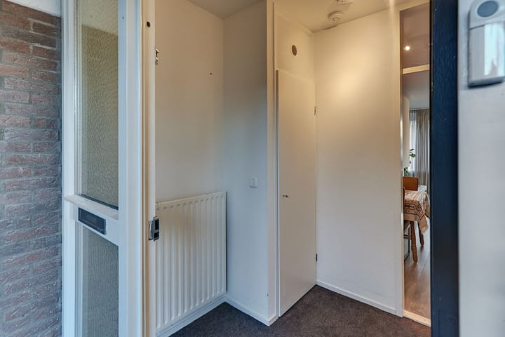 Foto 8 van Roos- en Doornhof 7