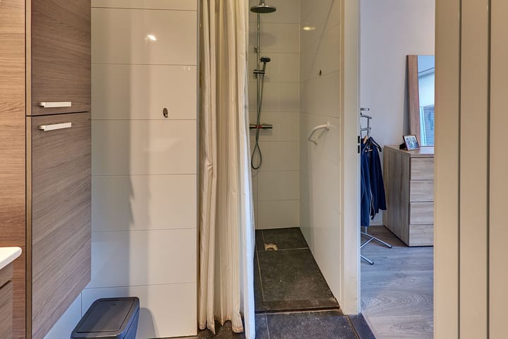 Foto 29 van Roos- en Doornhof 7