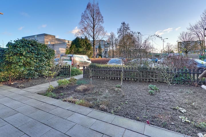 Foto 36 van Roos- en Doornhof 7