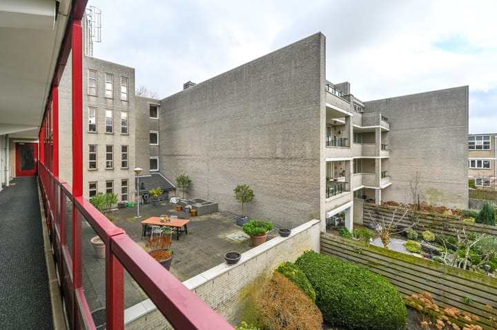 Foto 18 van Prins Willem-Alexanderplein 90