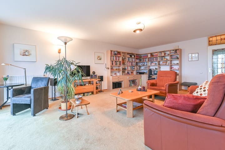 Foto 20 van Prins Willem-Alexanderplein 90