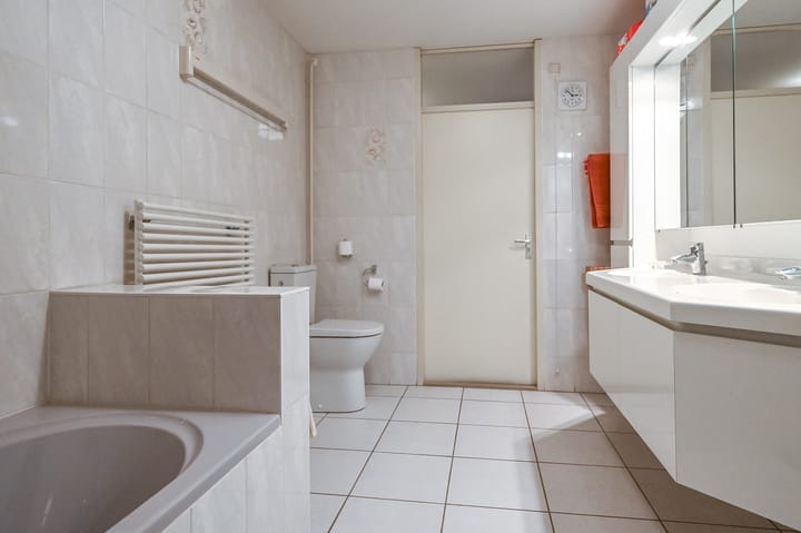 Foto 32 van Prins Willem-Alexanderplein 90