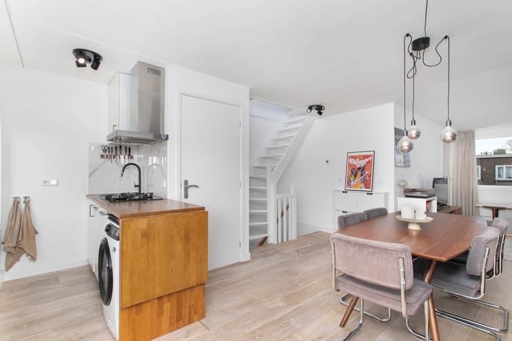 Foto 10 van Werner Helmichstraat 19-A